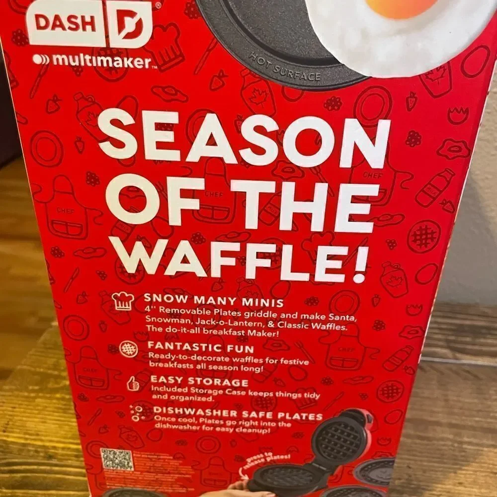 DASH Multimaker 7 Set Waffle Maker NIB